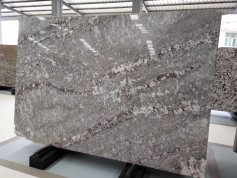 <b>White Blanco Portiguar Granite Slab</b>